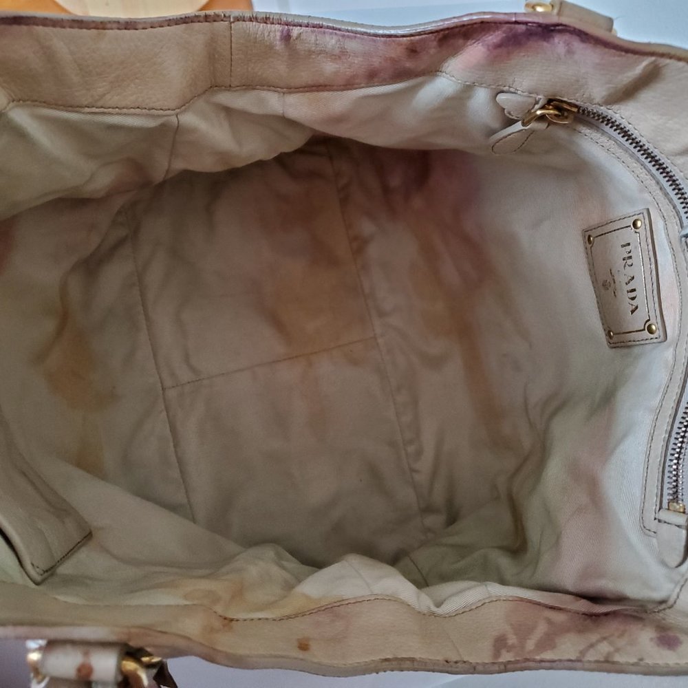 ******* SOLD *********** Prada Leather deerskin - Picture 7 of 8